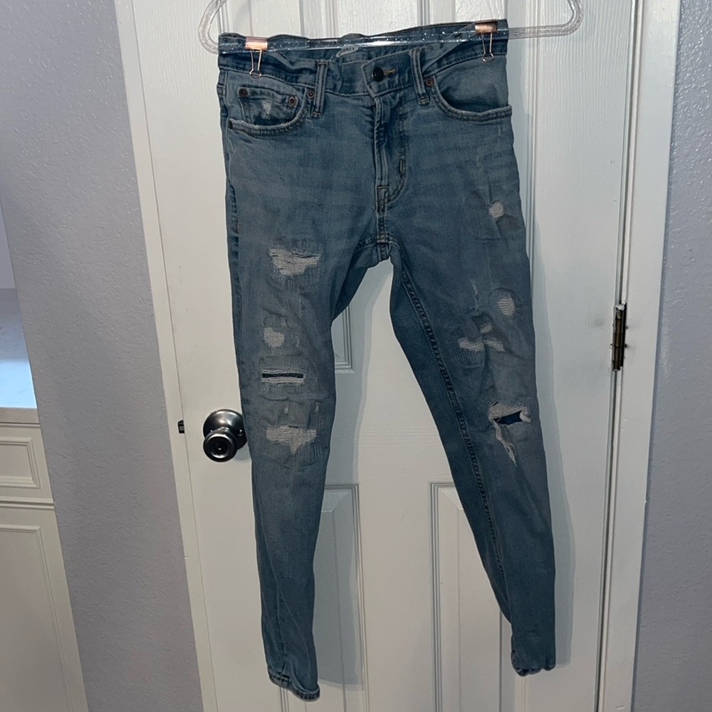 Old Navy men’s distressed skinny blue jeans